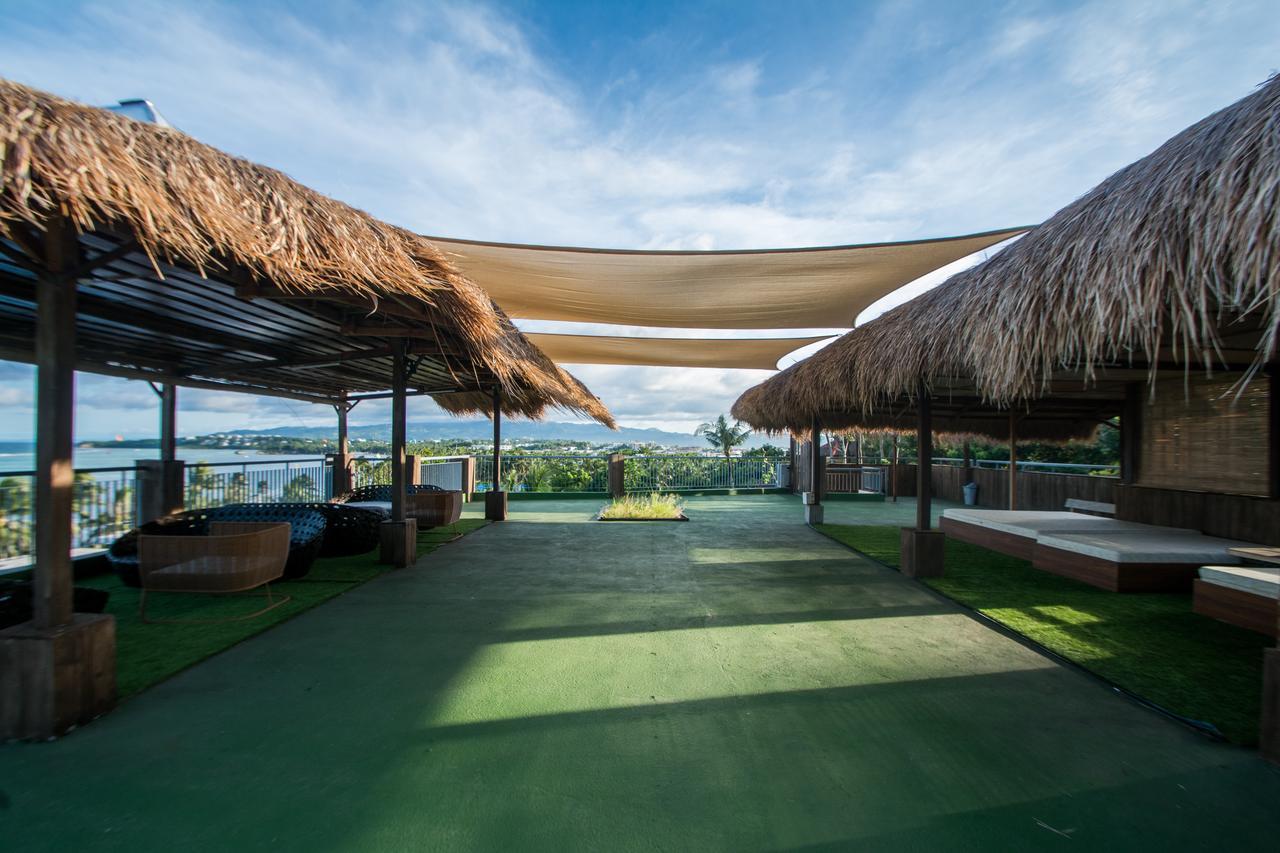 Balabag  Luxeview Hotel מראה חיצוני תמונה