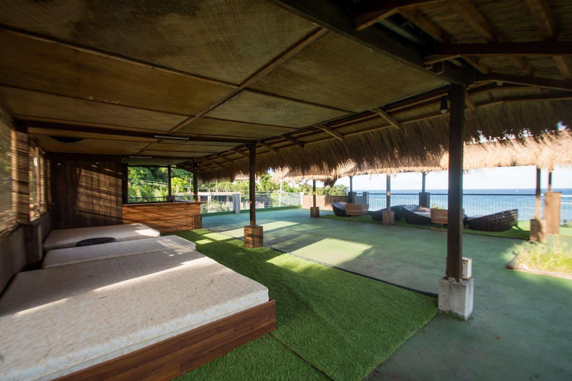 Balabag  Luxeview Hotel מראה חיצוני תמונה