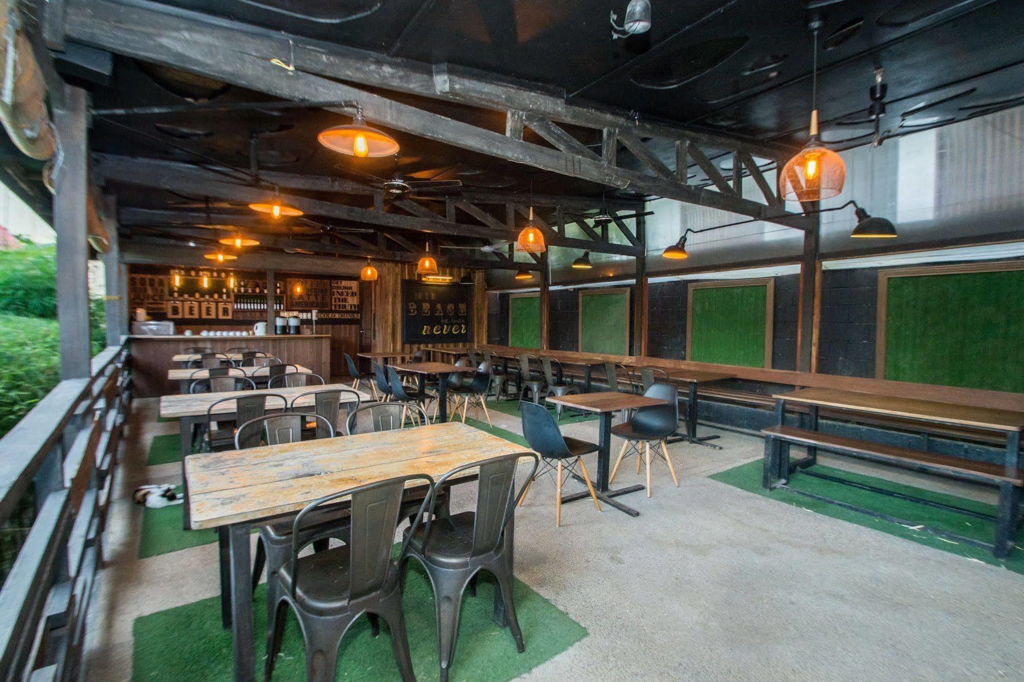 Balabag  Luxeview Hotel מראה חיצוני תמונה