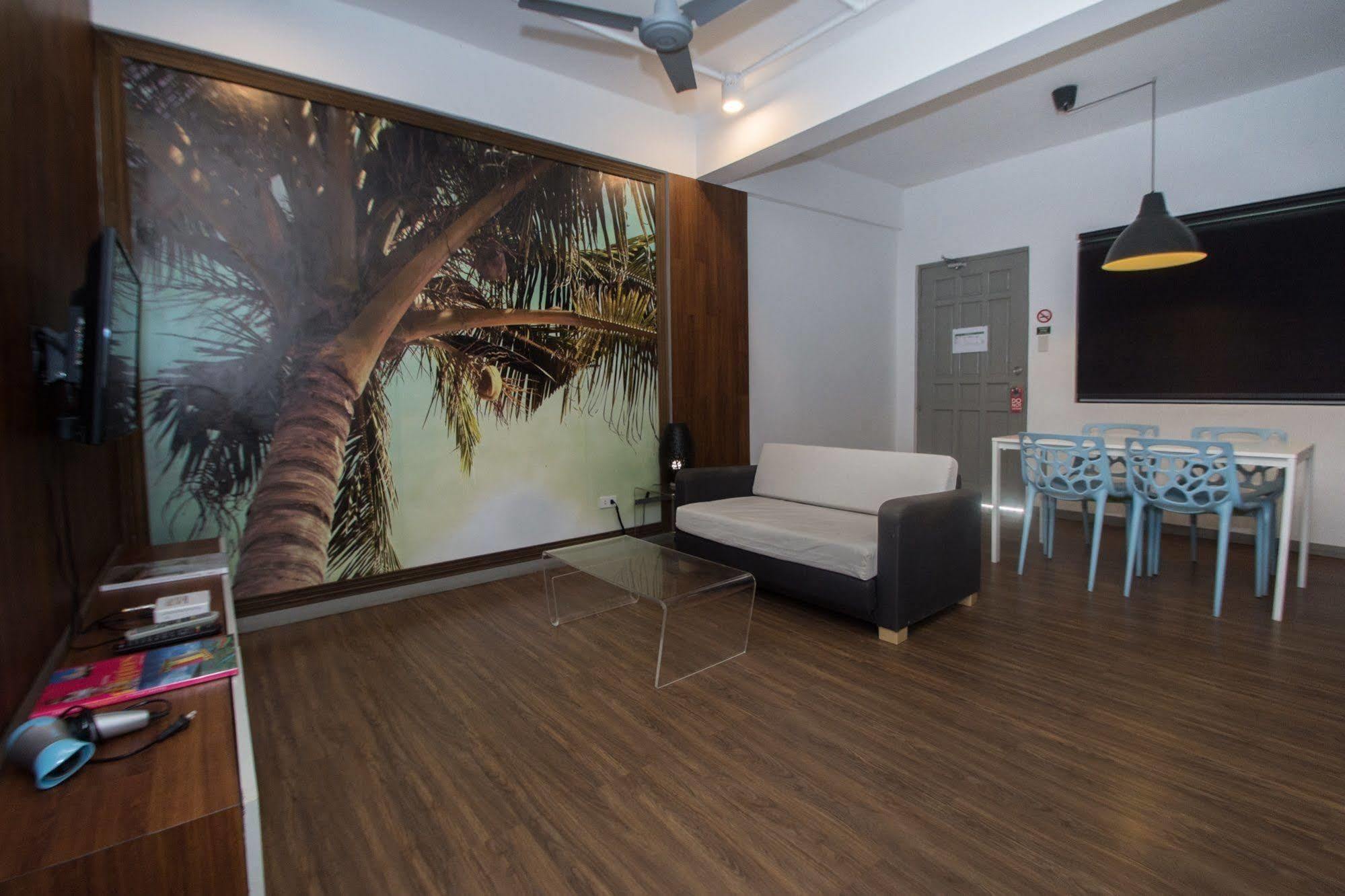 Balabag  Luxeview Hotel מראה חיצוני תמונה