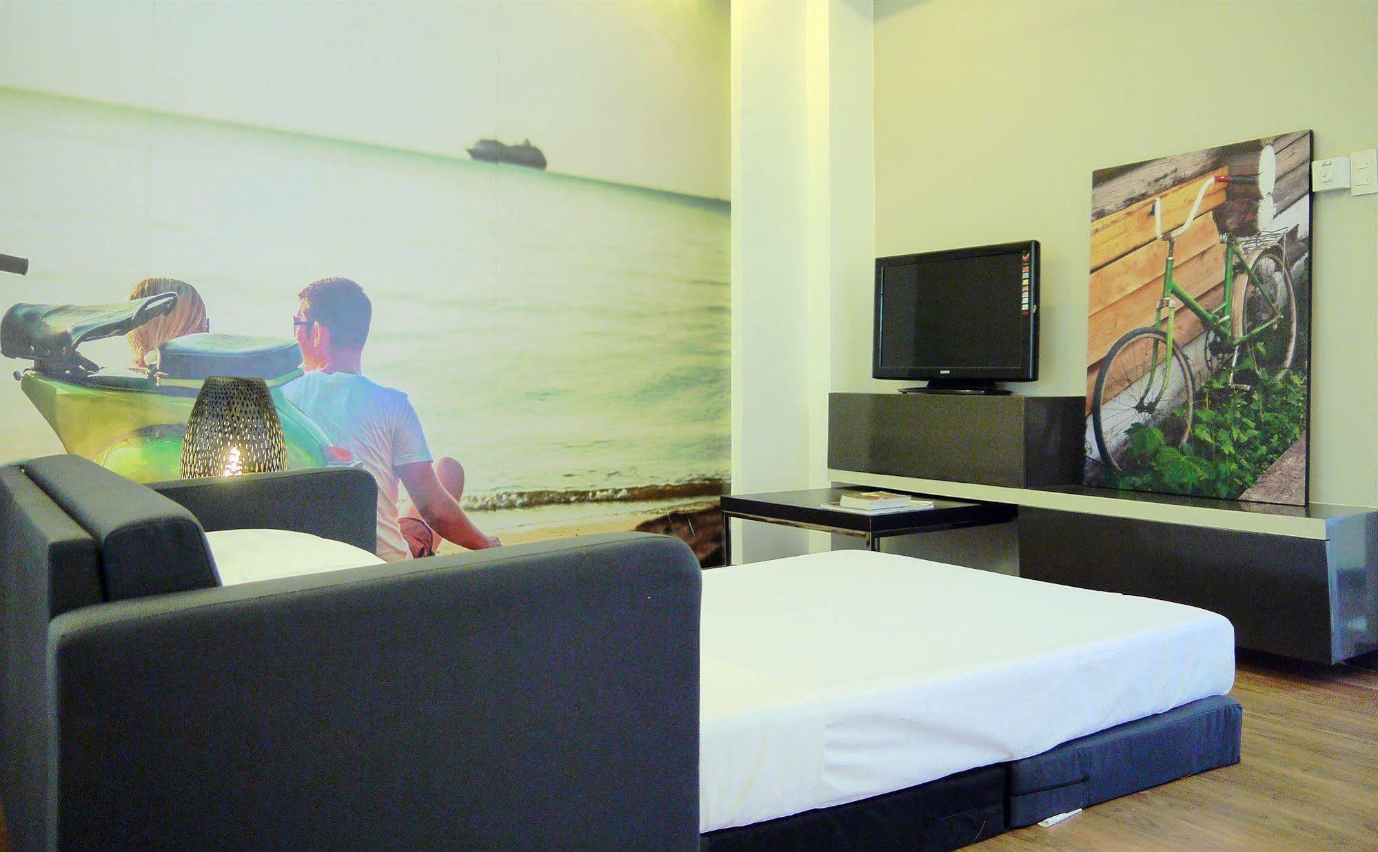 Balabag  Luxeview Hotel מראה חיצוני תמונה