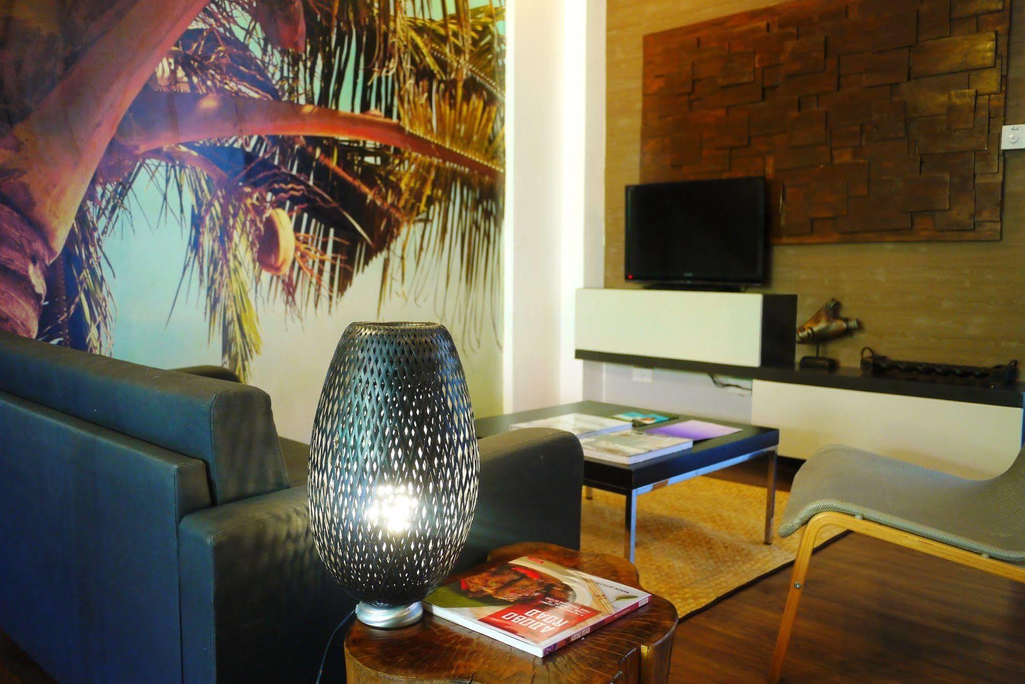 Balabag  Luxeview Hotel מראה חיצוני תמונה